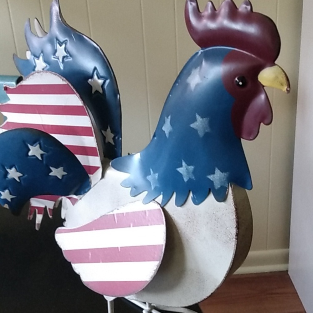 Tin Patriot Rooster - Picture 4 of 5